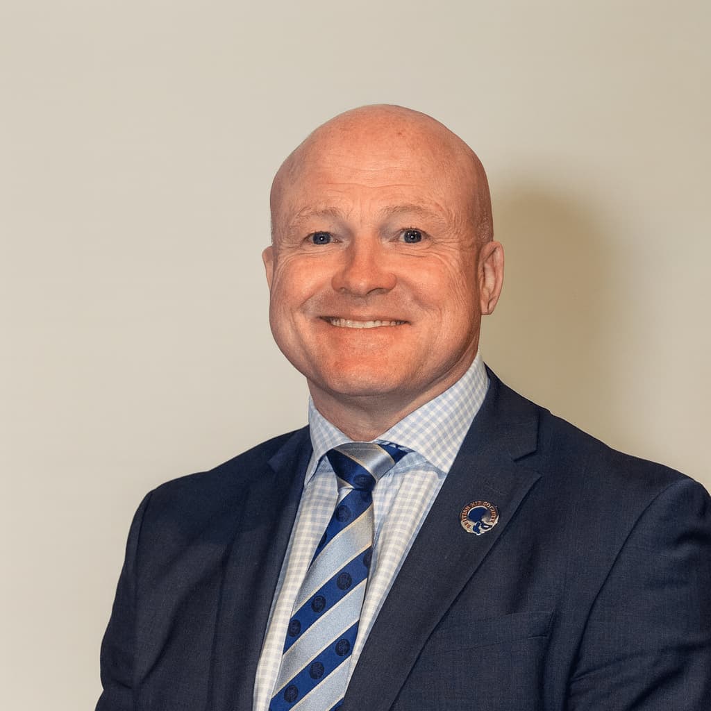 Mr Matthew Wilson, consultant orthopaedic hip surgeon in Exeter.